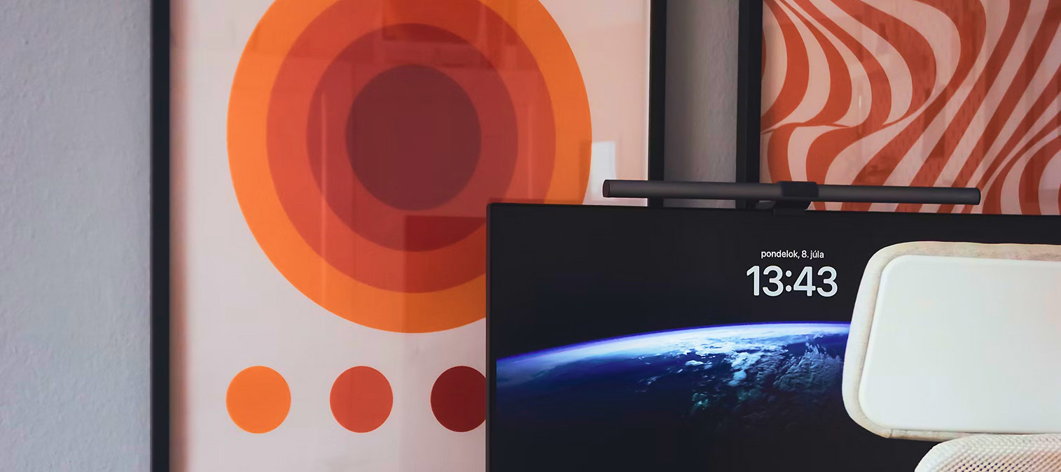 https://unsplash.com/photos/a-desk-with-a-computer-monitor-and-speakers-OcmypOF9p8E
